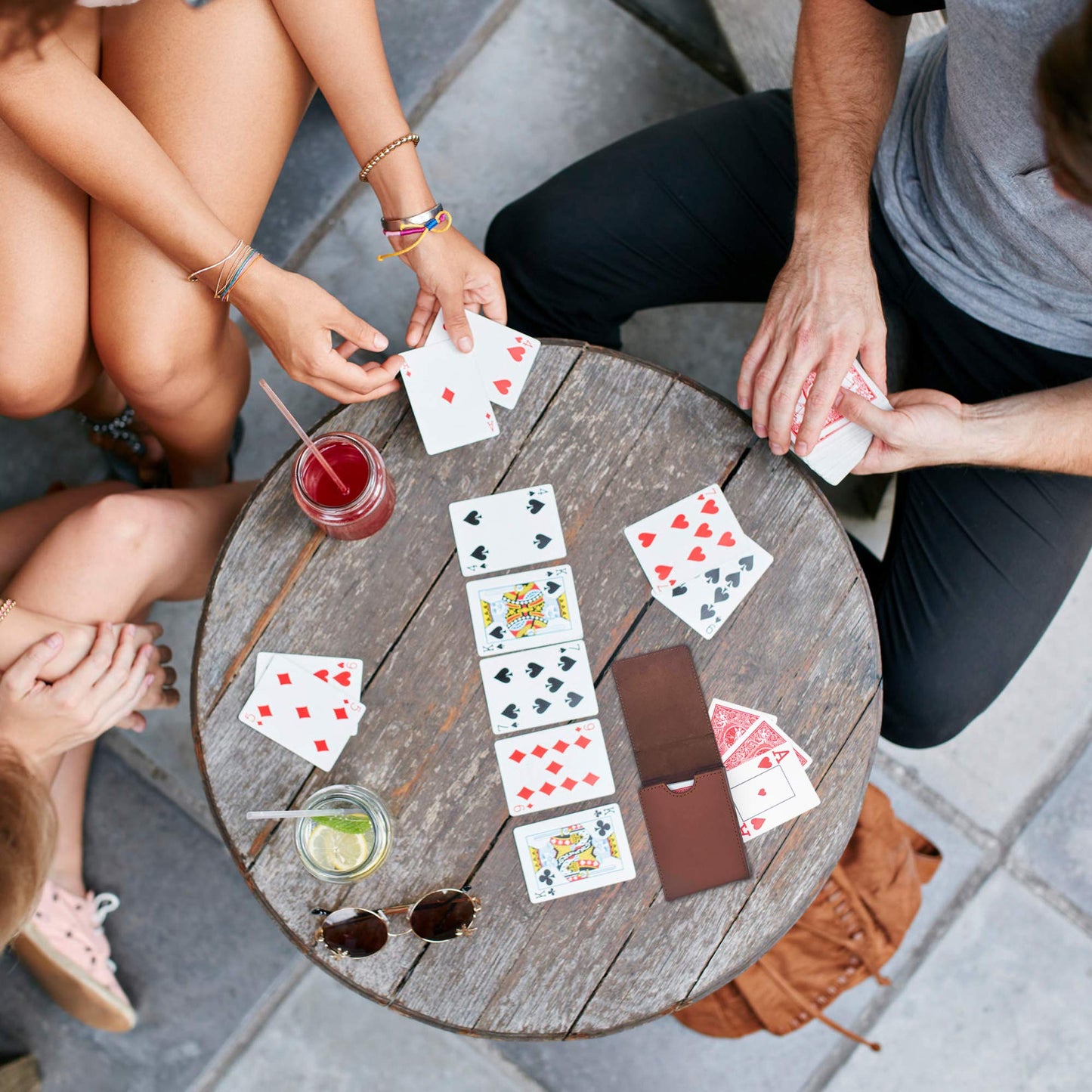 Luck Lab Single Deck Leather Playing Card Case/Holder - Fits Poker and Bridge size cards (Wine Red)